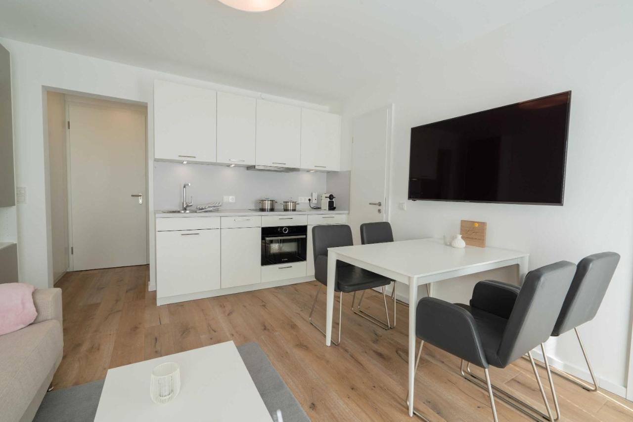 Luv Apartment *